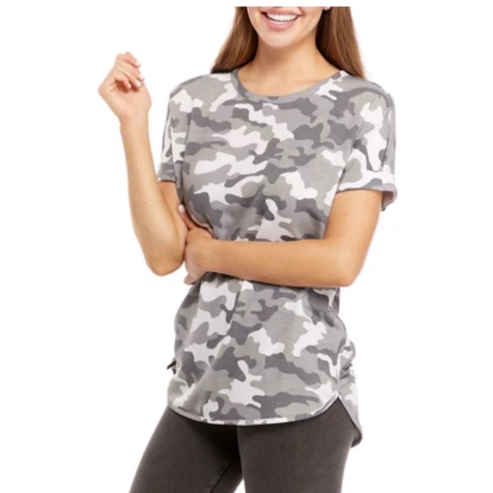 New Directions Short Sleeve Camo Tee